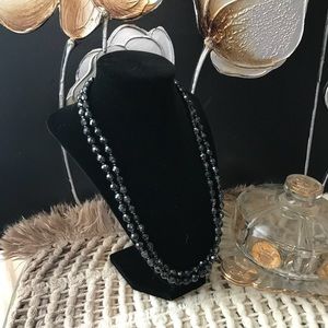 VINTAGE BEADED NECKLACE